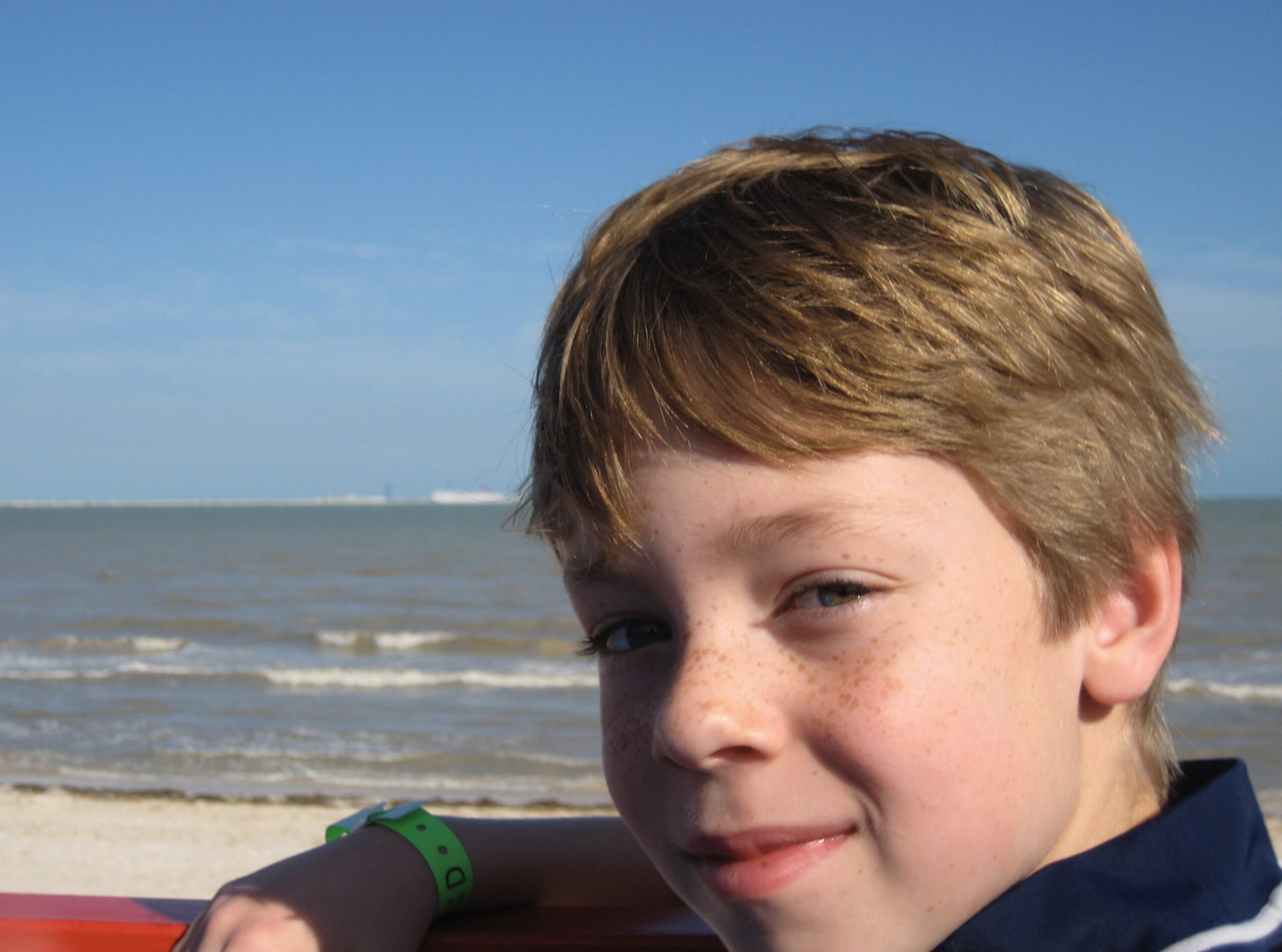 Kids Love to Travel to Beaches Resorts!